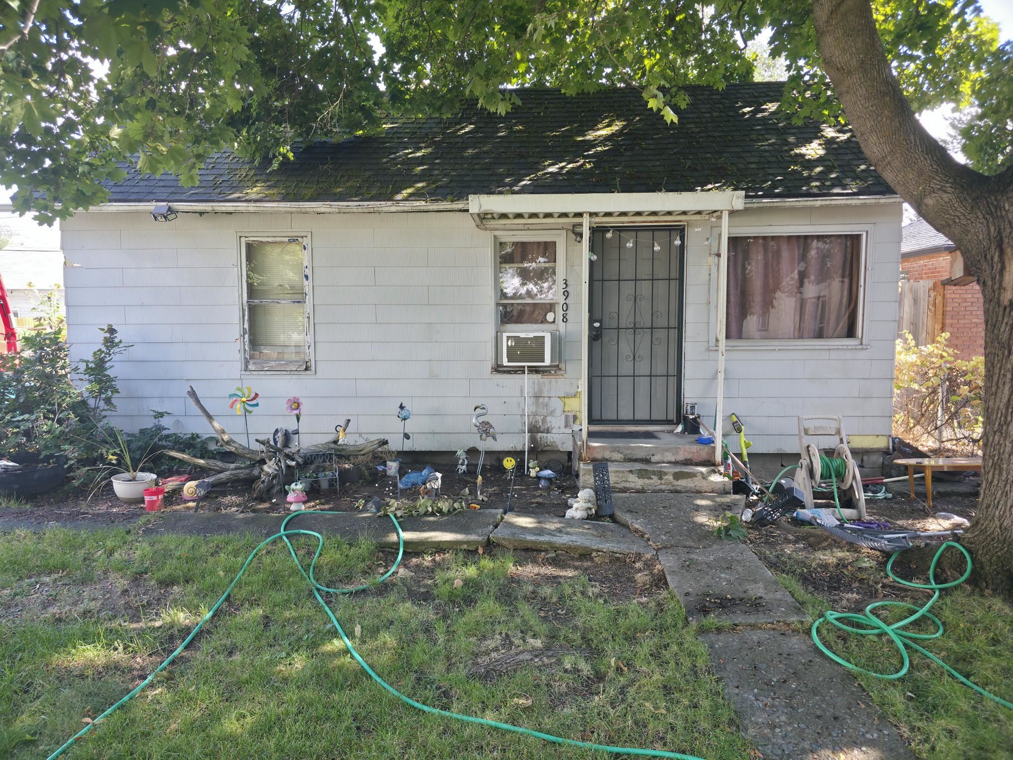 Photo 1 of Single family home for sale at 3908 N Howard St, Spokane, WA 99205 | MLS# 202624788 | Listing updated on 2026-09-24
