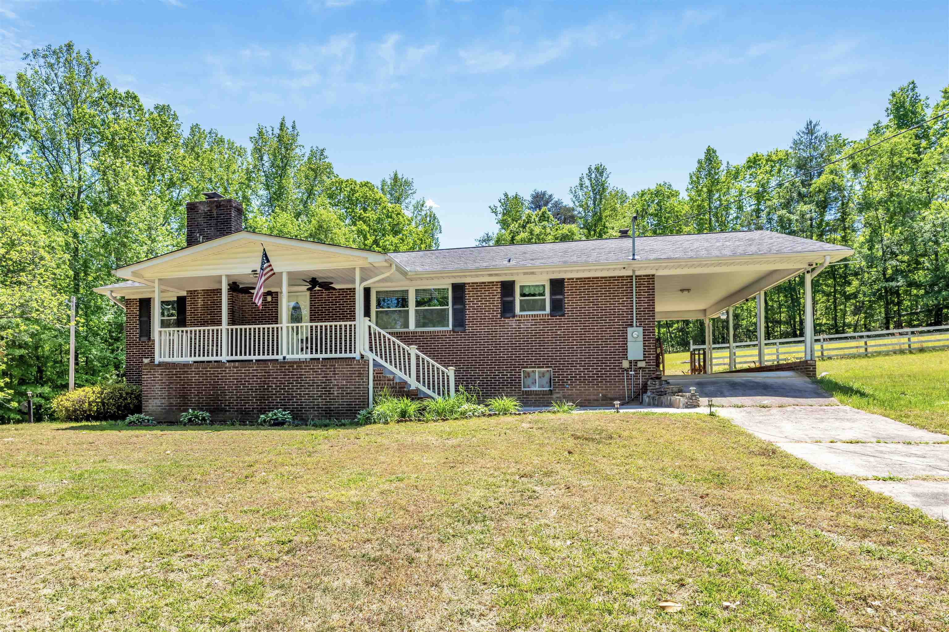 Photo 1 of Sale Pending at 213 Nursery Rd, Easley, SC | MLS# SPN336545 | Listing updated on 2026-10-25