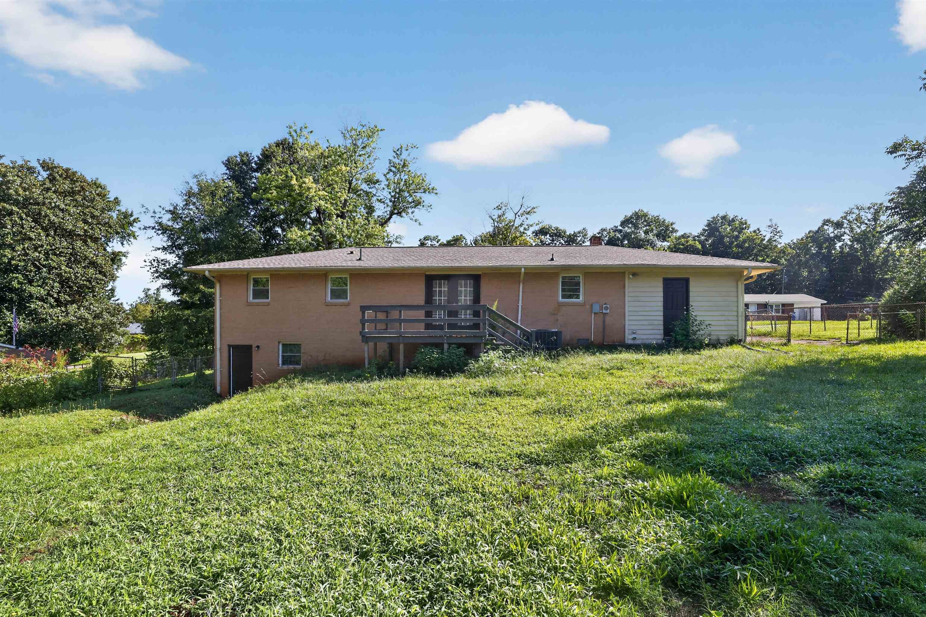 Photo 3 of Single family home for sale at 161 Floyd Hts Dr, Spartanburg, SC 29303 | MLS# SPN340832 | Listing updated on 2026-10-09