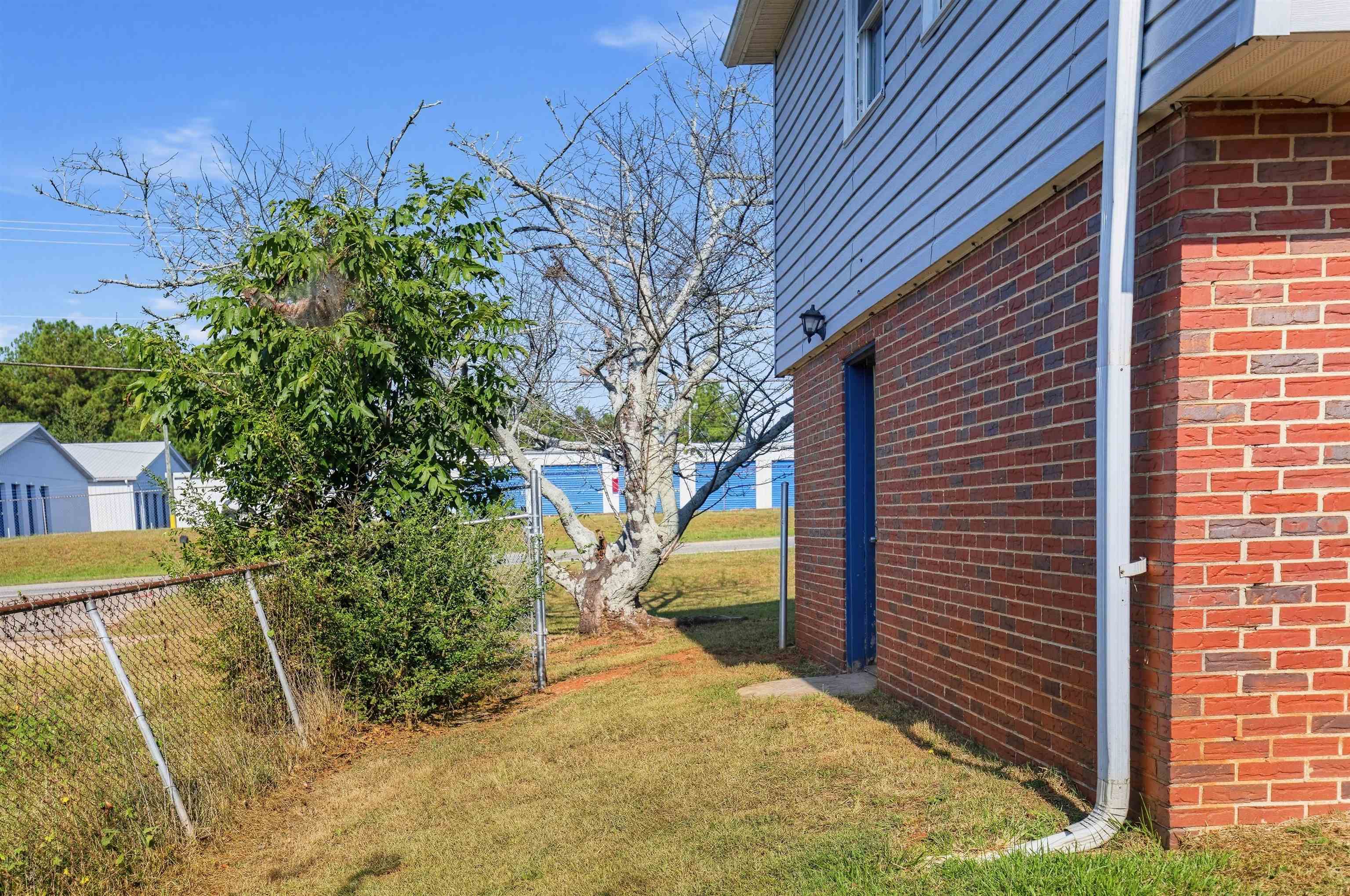 Photo 3 of Single family home for sale at 2302 Old Williamston Rd, Anderson, SC 29621 | MLS# SPN341901 | Listing updated on 2026-09-21