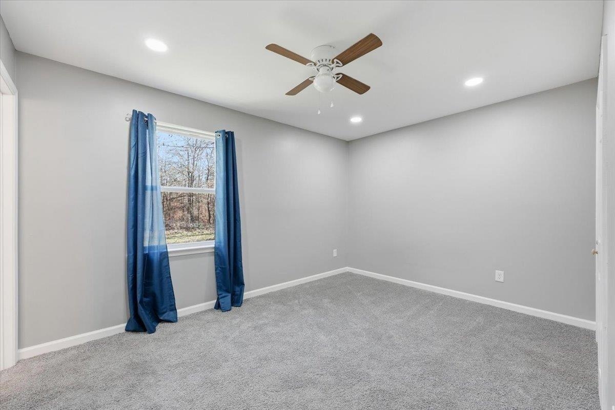 Photo 3 of Single family home for sale at 423 Killion Dr, Gaffney, SC 29340 | MLS# SPN342562 | Listing updated on 2026-10-09