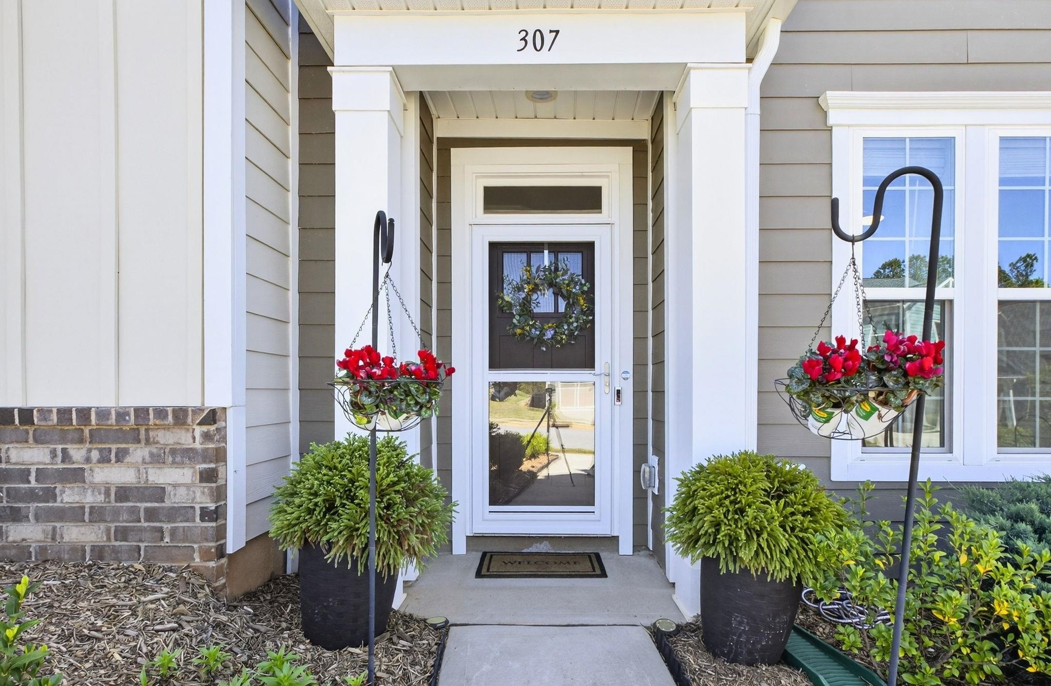 Photo 3 of Townhouse for sale at 307 Novelty Dr, Greer, SC 29651 | MLS# SPN342647 | Listing updated on 2026-10-24