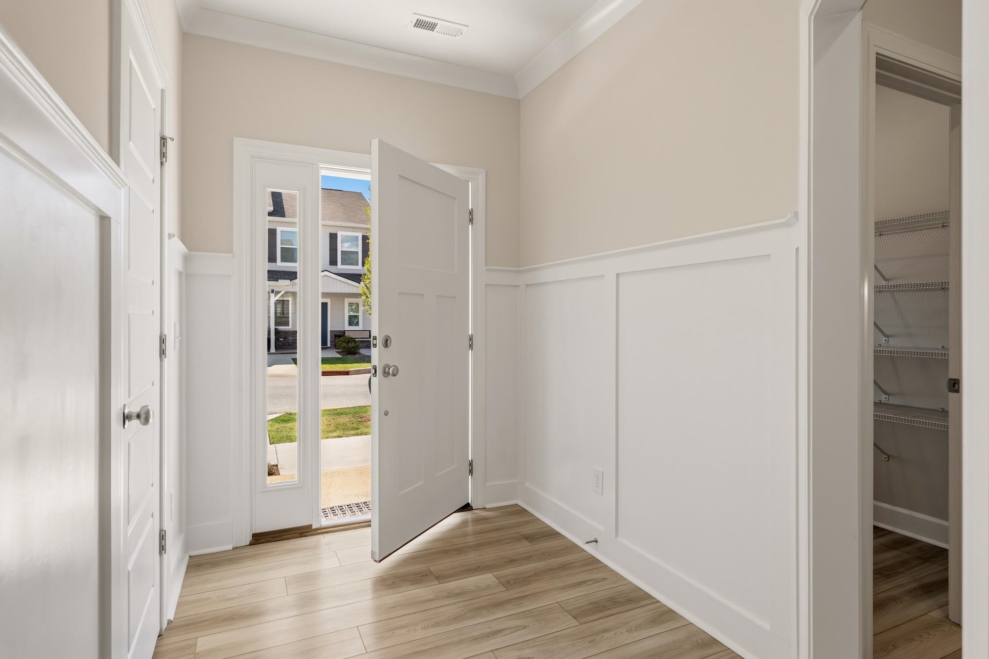 Photo 2 of Townhouse for sale at 301 Hollenbeck Pl, Greenville, SC 29607 | MLS# SPN343106 | Listing updated on 2026-10-26